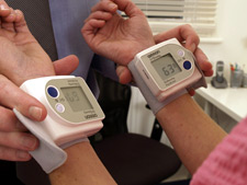 wrist bp monitors